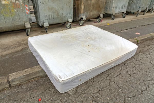 Box Spring Disposal in South Jordan