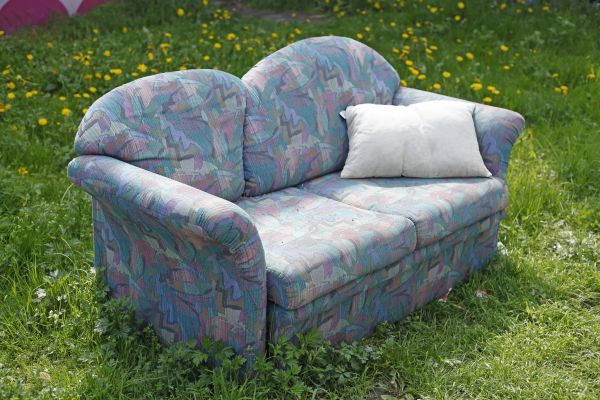 Couch Disposal in South Jordan